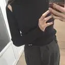 사이즈도 핏도좋아요
소매도길고 넼라인 트임도 좋구ㆍ
쫀