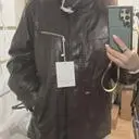 가볍고 고급스러워 보여요 엉덩이 덮는 기장이라 좋아요 