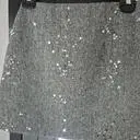 스팽글이 적당히  있어  더예쁜것같아요  안에 반바지도