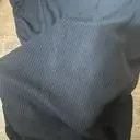 블랙에 가까운 다크네이비컬렁네요.. 그래서 더더세련~~