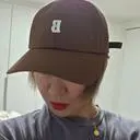 브라운색상이 특이해서 구입했는데.. 개성있어 보이고 좋