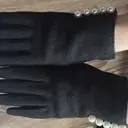 엄청 따뜻하고 가볍고 이뻐요
가죽장갑만 끼다가
모직장갑