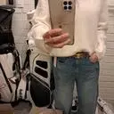 보드랍고 따듯하니 이뻐요.컬러도 맘에 드네요
까슬거리지