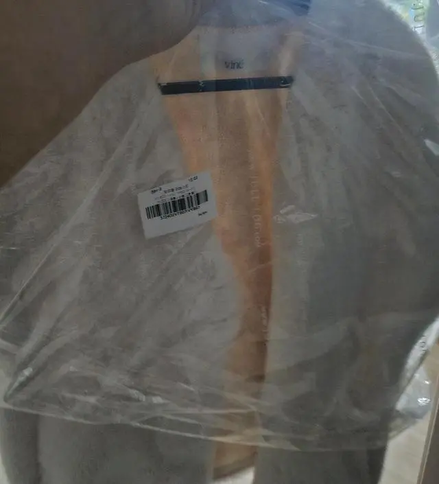 생각보다 기장이 길고 넉넉해요~ 아이보리가 신랑이 귀욥다고 하네여ㅋㅋㅋ 아이보리 브