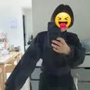 안에 반팔 단독으로 입어도 세련핏이에요.
크롭 같이 입