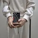 어깨가 너무 과하지 않아서 좋아요  부해보이지 않고 꾸