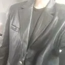 너무 크지도 무겁지도 아노았고 소재가 리얼 인듯 부드럽