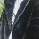 통통66이라 블랙 라지사이즈 구매했습니다. 진짜 밍크있