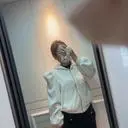 크림 바닐라색 후드집업 고민많이하고샀어요 원단톡톡하고 