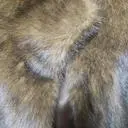 코트에 입기에 좋은거 같아요
원피스에 입어도 멋있어요
