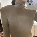 블랙과 함께 구매했어요. 다크 베이지 컬러는 인상을 부