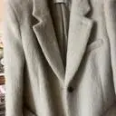 옷 너무 이쁘고 좋은데
약간 옷감질이 입을수록 날린다고