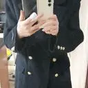 문안한 디자인에  블랙색상으로  편하게입을수 있을것같아