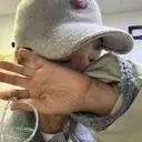 너무이쁘다는아니지만 무난합니다. 까끌거리는게 저는 이마