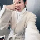 너무예뻐요
배송도빨리왔고
뻣뻣하지않고 정말가벼워요
일할