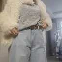 청바지랑 같이삿는데 그래도 100프로는아니지만
목쪽이 