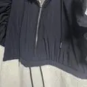 사이즈가 큰듯 안큰듯 그렇네요
사이즈교환중이에요
디자인