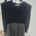 55반  입는데  이상품의 미디움은  조금 여유가 있어