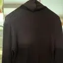 브라운색상인데. 약간버간디에 가까운색상이라 너무
세련된