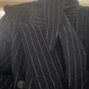 어깨넓이라 꽤 많이크게 나왓네요
그래도
디자인 색상 모