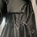 리얼가죽이 아니라 고민하다 싼맛에 스타일이 넘 내스타일