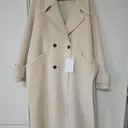 실물받아보니 고급스럽고 루즈핏이라 편합니다
팔부분이 루