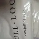  크림컬러가 은근 예쁘고, 두께감도 있어서 추울때 너무