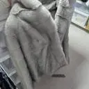 라방보고바로구매했어요
그레이가이뿌긴한데~~~
아이보리랑