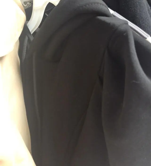 소재도좋고.길이감도좋고.자주입어질것같아요다른색상도사고싶어요