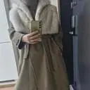 너무멋스럽고 편하고 부드러워요 고급지고 밤색도사고싶은데