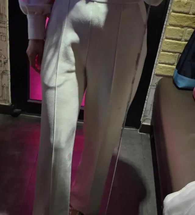 연말때 입을려고 구매한건데
