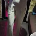 연말때 입을려고 구매한건데
고급지고 이쁘네요~
저한테 